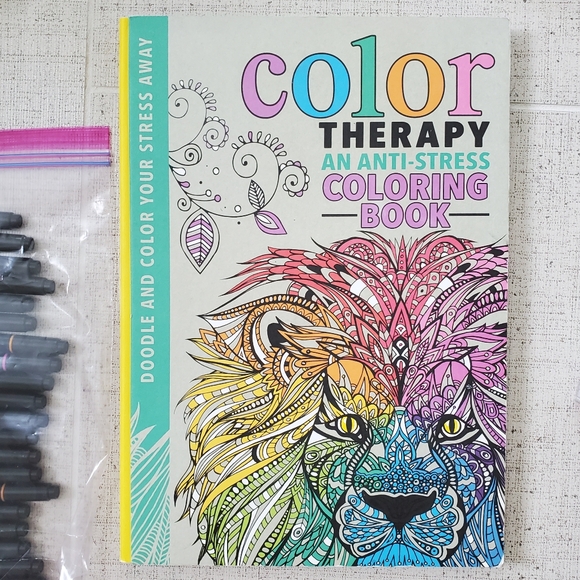 Lot of Artist Marker Sets with Color Therapy Coloring Book, Excellent Condition - Picture 3 of 16